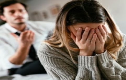 احساس تنهایی در متأهلی؛ دلایل، نشانه‌ها و راهکارهای بهبود آن