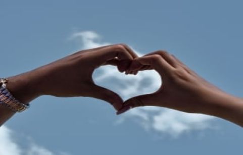 ویژگی‌های یک رابطه سالم | چگونه رابطه سالم را حفظ کنیم؟