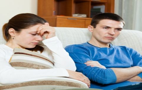 مشکلات بین زن و شوهر: چالش‌های طبیعی اما قابل حل