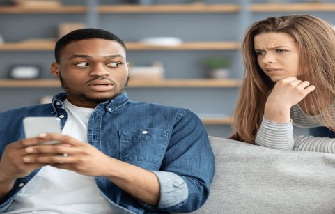 حالات مرد بعد از خیانت | نحوه تشخیص خیانت مردان